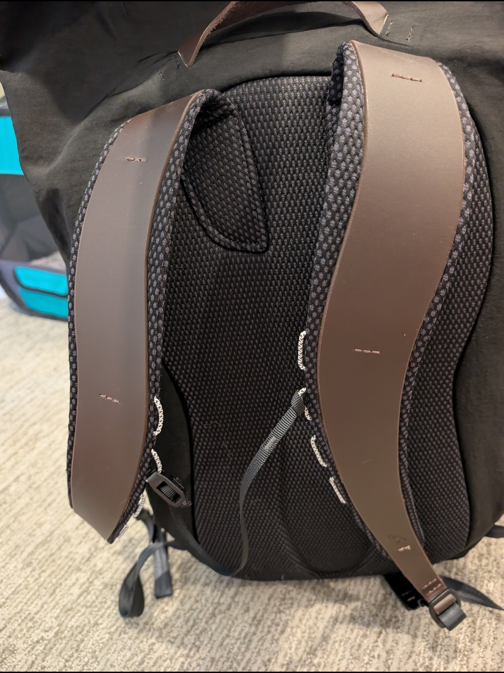 Men's Black/Brown Bellroy Backpack with Padded Mesh Back - Unbranded - Picture 8 of 13